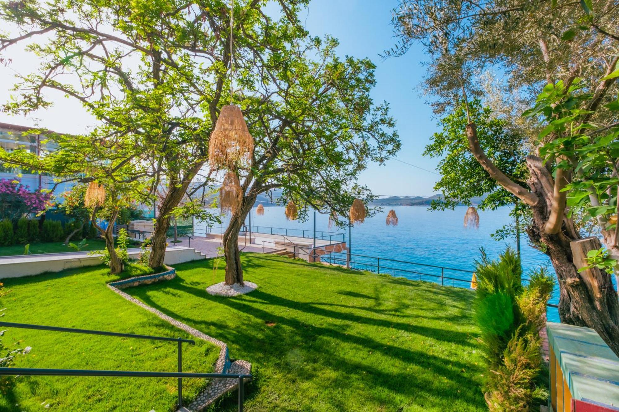 Sardunya Andifli Otel Kaş Luaran gambar
